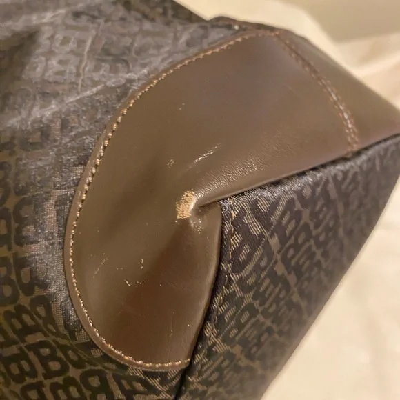 Bally EUC Monogram tote bag Black with Gold Hardware - Picture 7 of 14